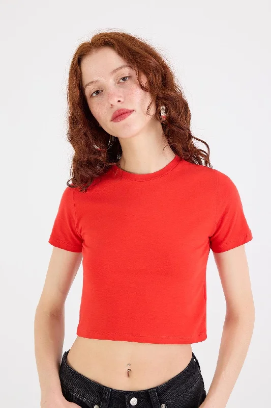 Round Neck Basic Crop T-Shirt