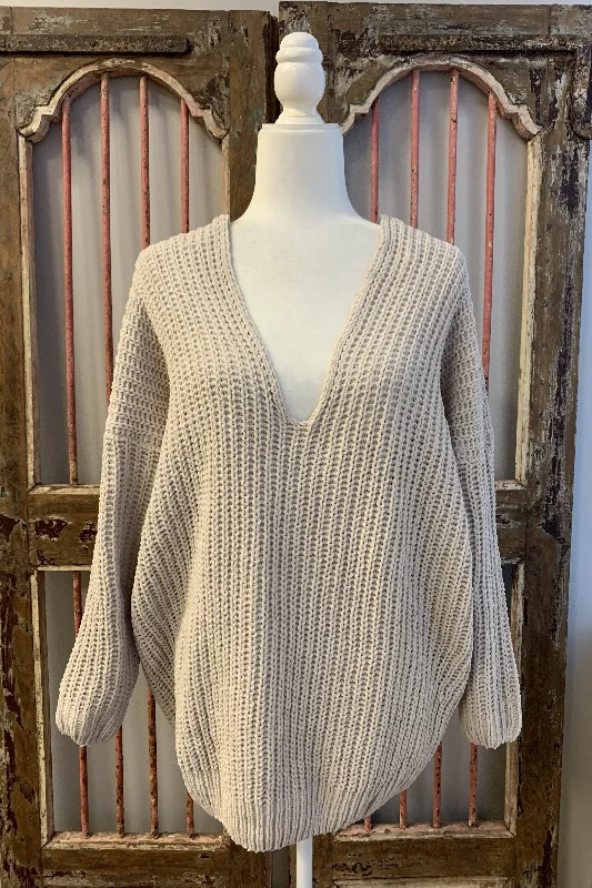 The Mid Week Women's V-Neck Chenille Knit Sweater