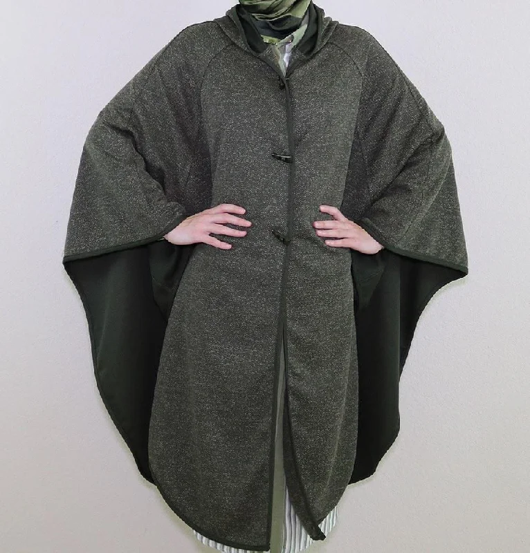 Puane Hooded Poncho 9022 Green